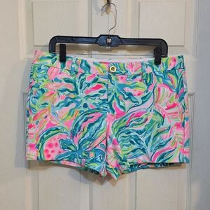 Vibrant Tropical Print Women's Shorts